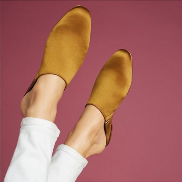 Intentionally Blank Shoes - Intentionally Blank satin mules